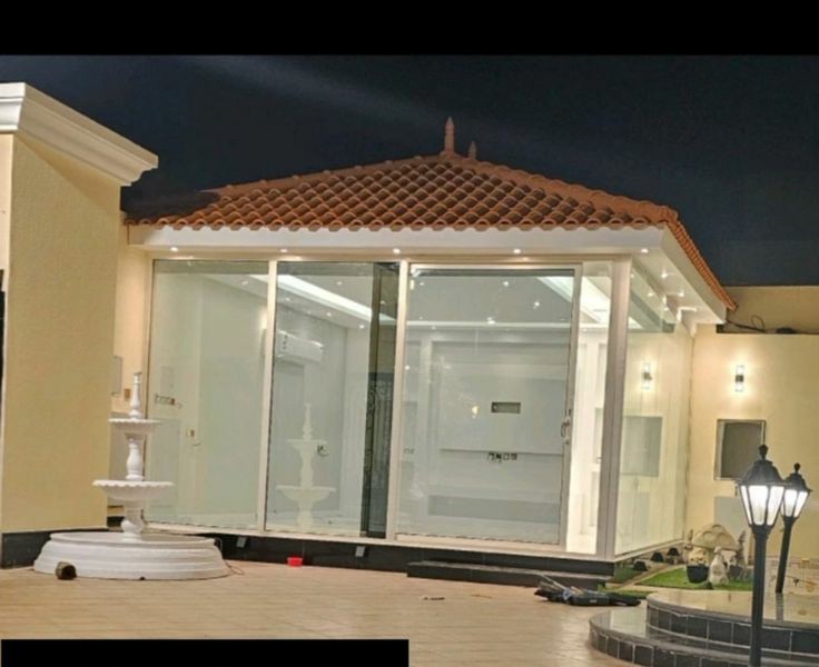 بناء ملاحق ومجالس